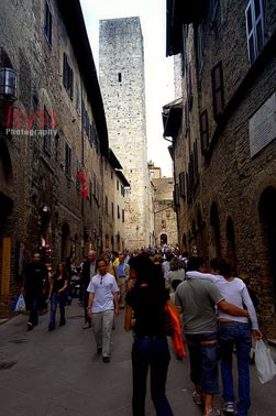 Tuscany photo by Bareo