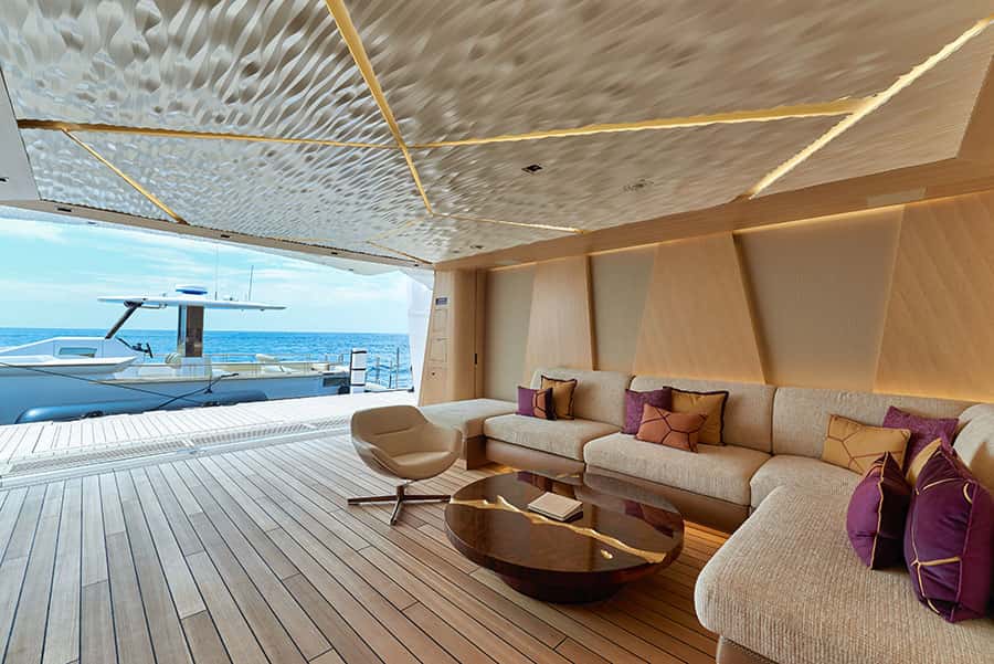 Bareo Interior Design - Living Young - Yacht