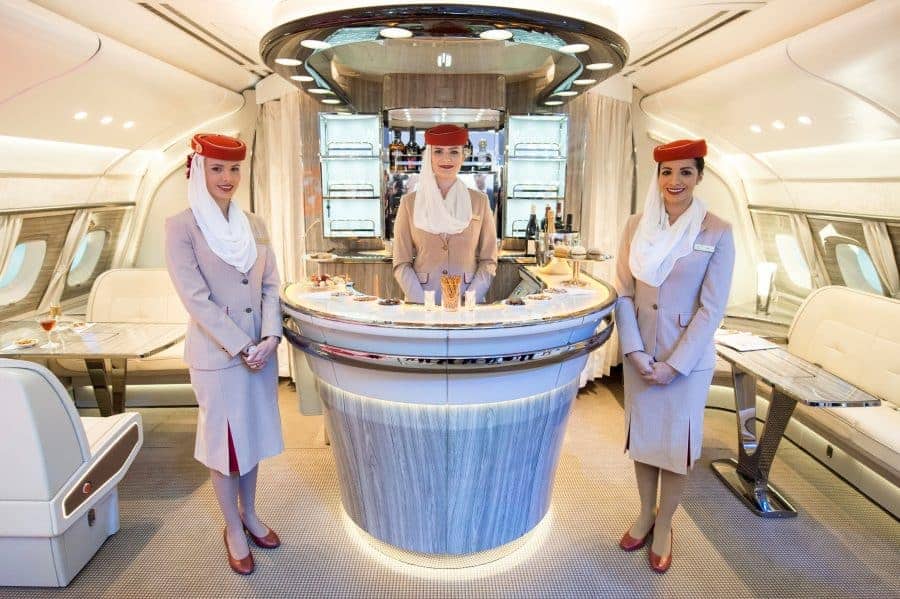 ดีไซน์เลานจ์ Lounges Design The New Emirates A380 Onboard LoungeLuxury