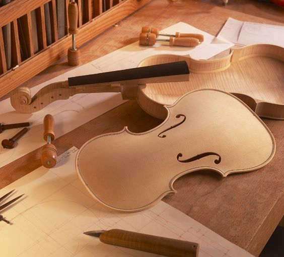 ไวโอลิน เครื่องดนตรี กว่าจะมาเป็นเครื่องดนตรี Music Instrument
